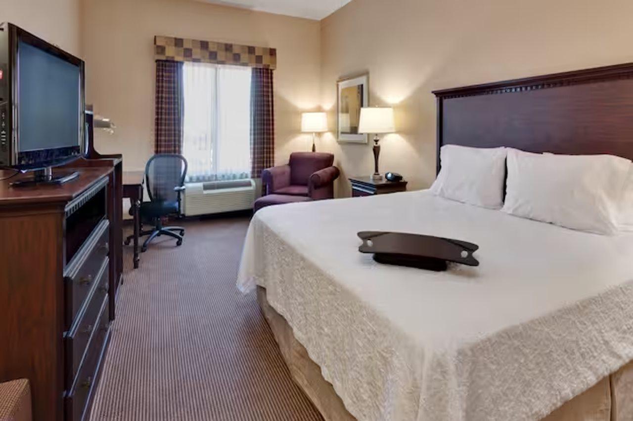 Hampton Inn & Suites Sacramento-Airport-Natomas Екстериор снимка